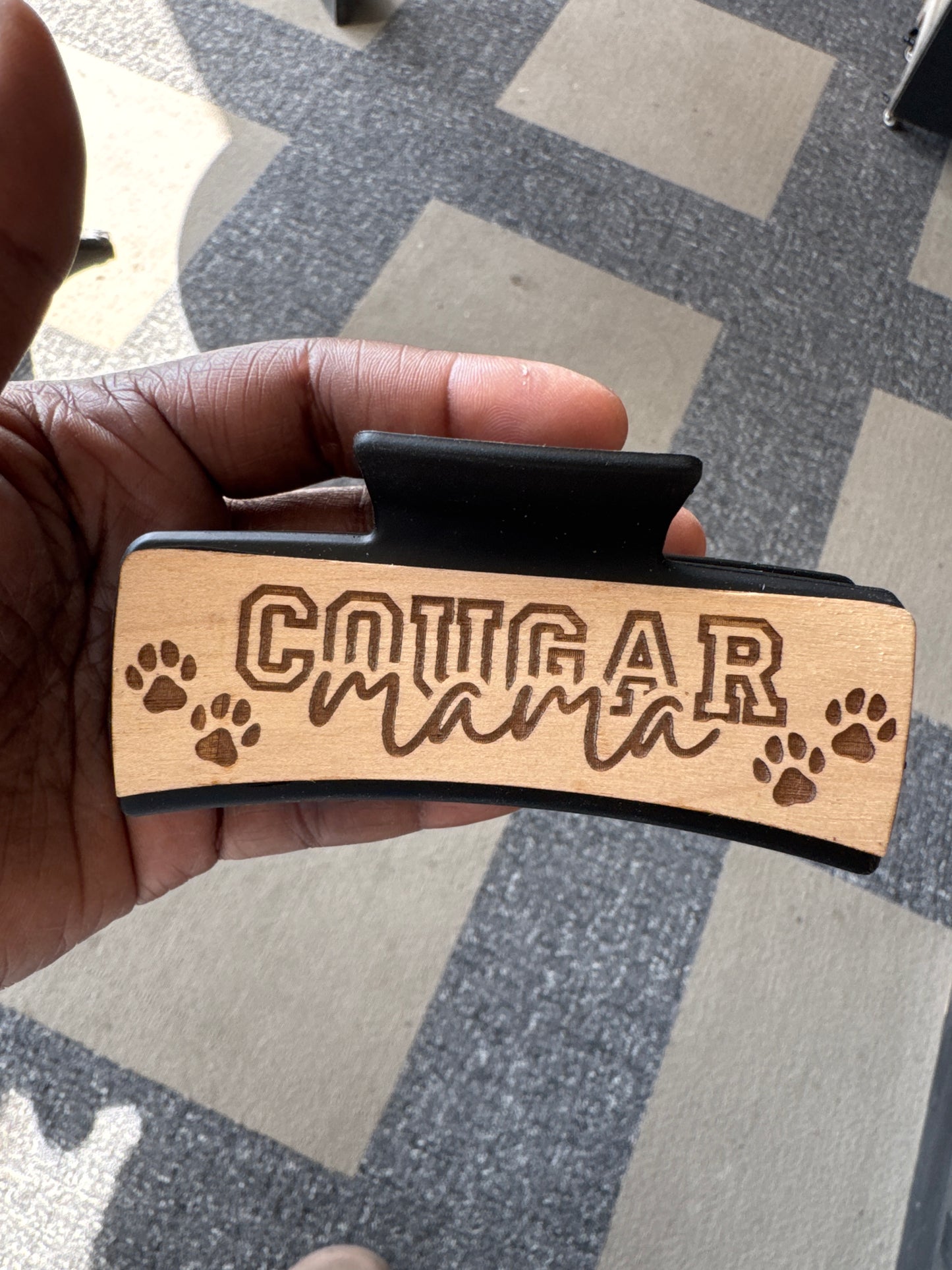 Cougar mama 4 inch claw clip
