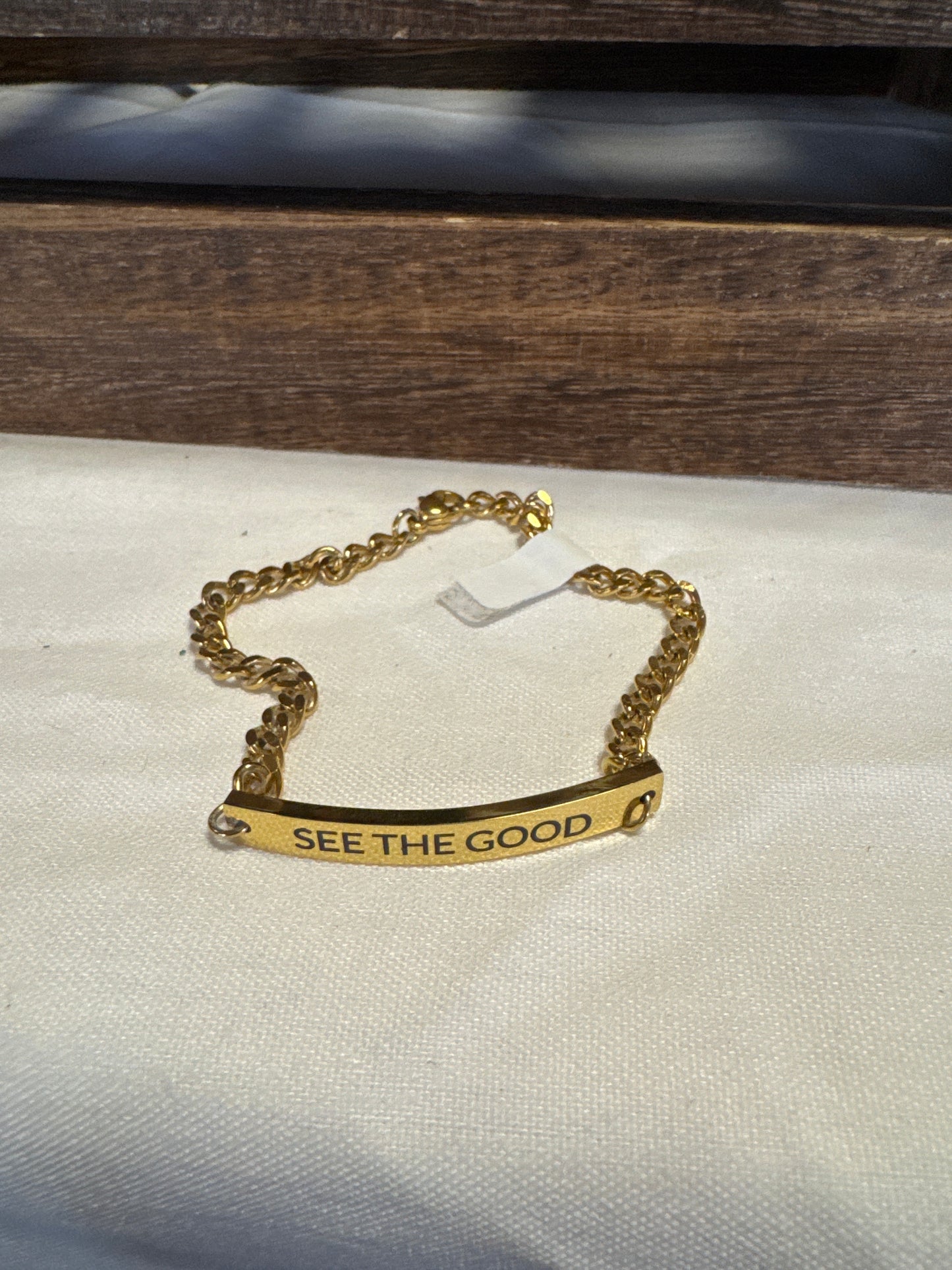 See the good bracelet