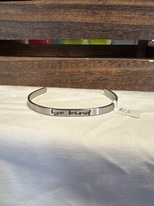 Be kind cuff